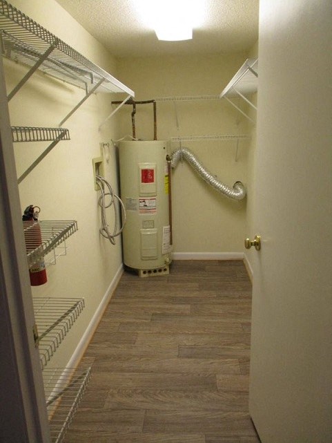 6-E Ridgewood Parkway